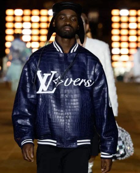 louis vuitton varsity jacket blue|Altro.